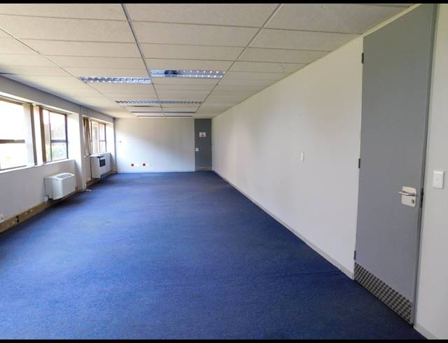 491M² OFFICE TO LET IN FERNDALE
